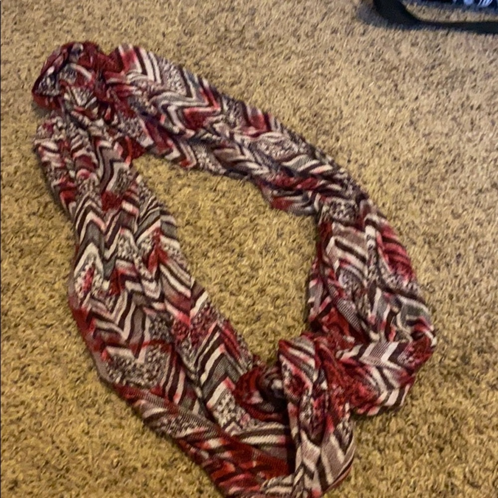 Infinity scarf - Picture 2 of 2